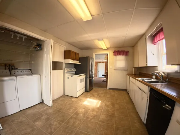 $425,000 | 2378 Carroll Road, Traverse City, MI 49686