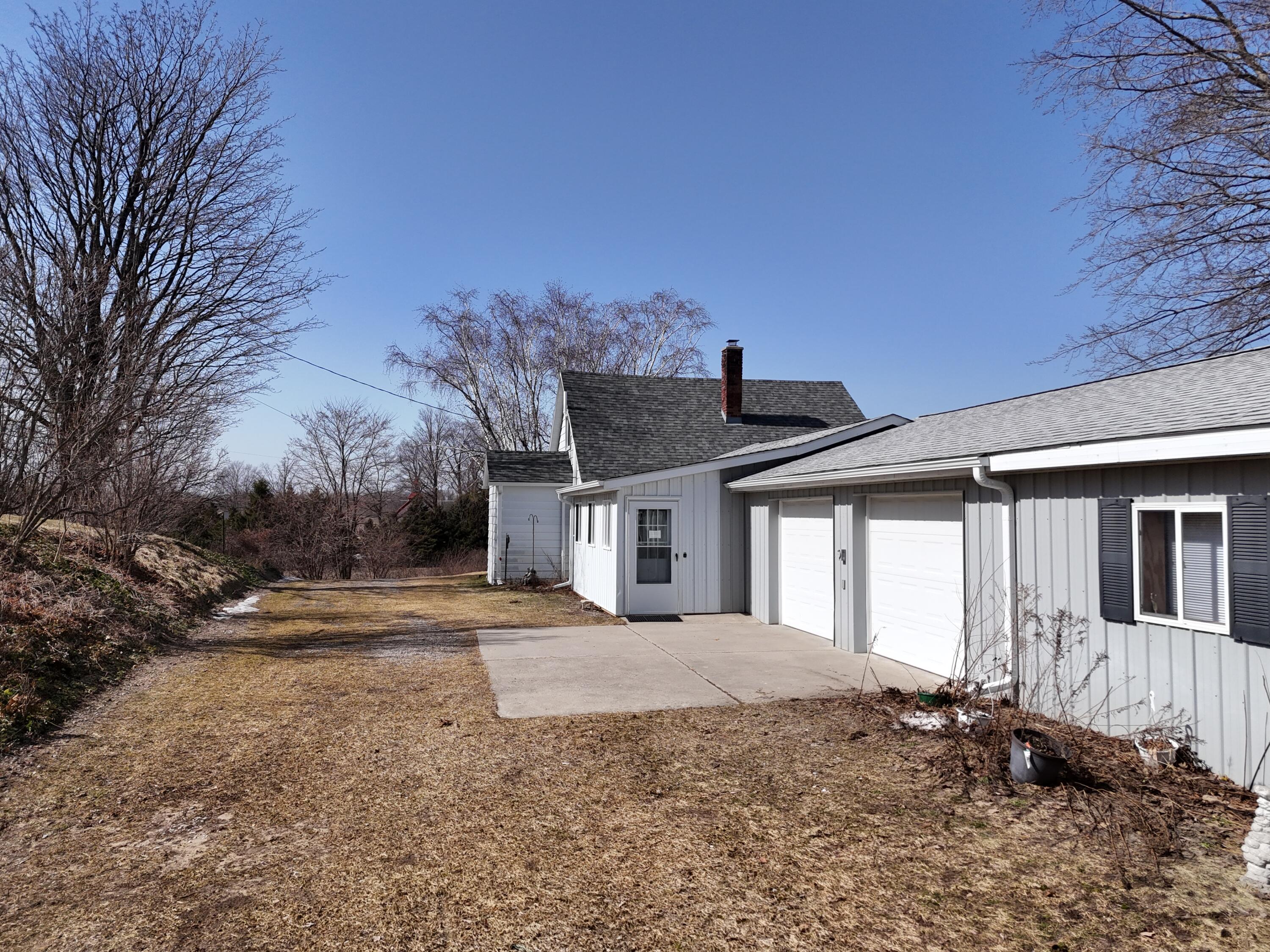 2378 Carroll Road Traverse City, MI 49686 - Photo 54 of 77 2378 Carroll Rd