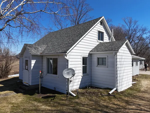 $395,000 | 2378 Carroll Road, Traverse City, MI 49686