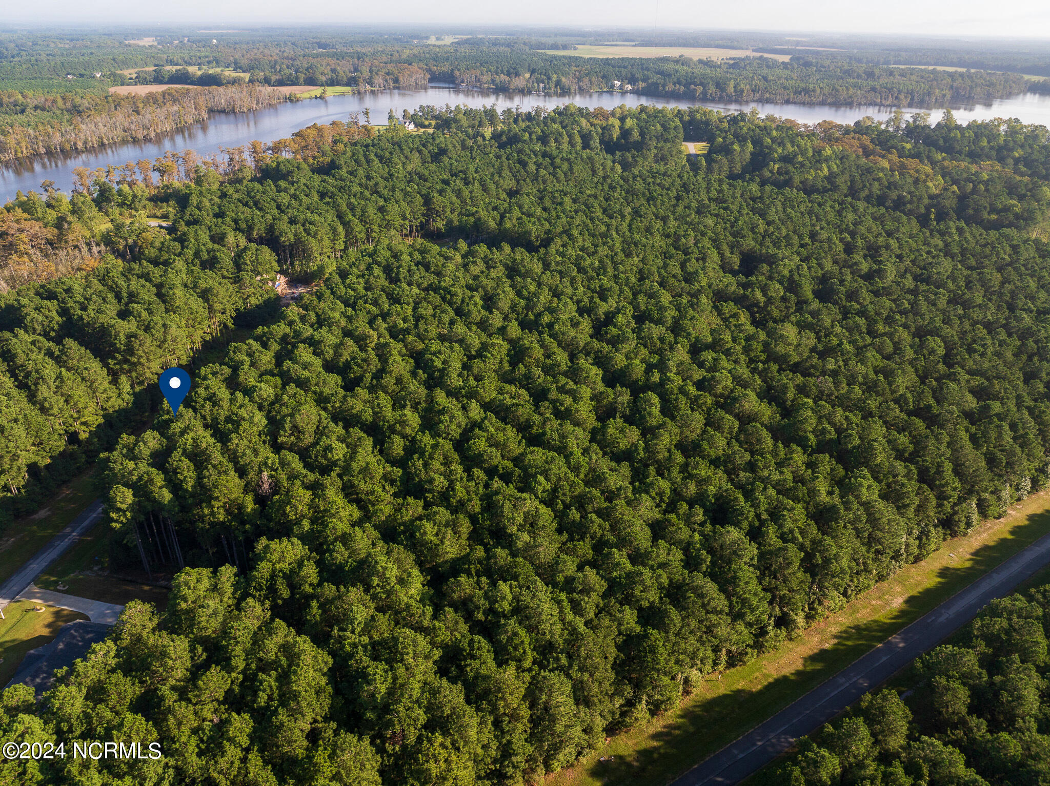 420 Riversound Drive Edenton, NC 27932 - Photo 2 of 14 DJI_20240924164259_0012_D2