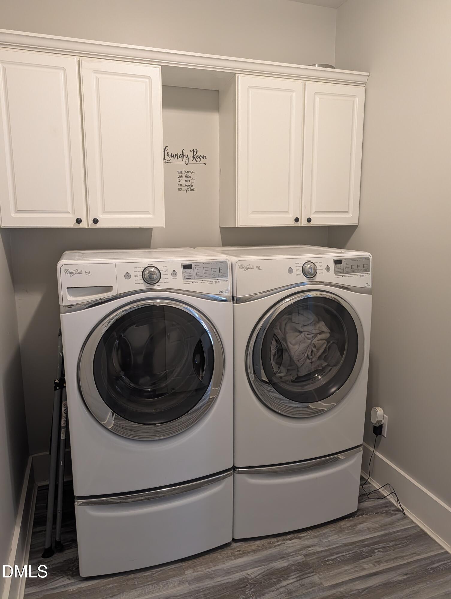 159 Fox Pen Drive Raleigh, NC 27603 - Photo 19 of 35 Laundry room
