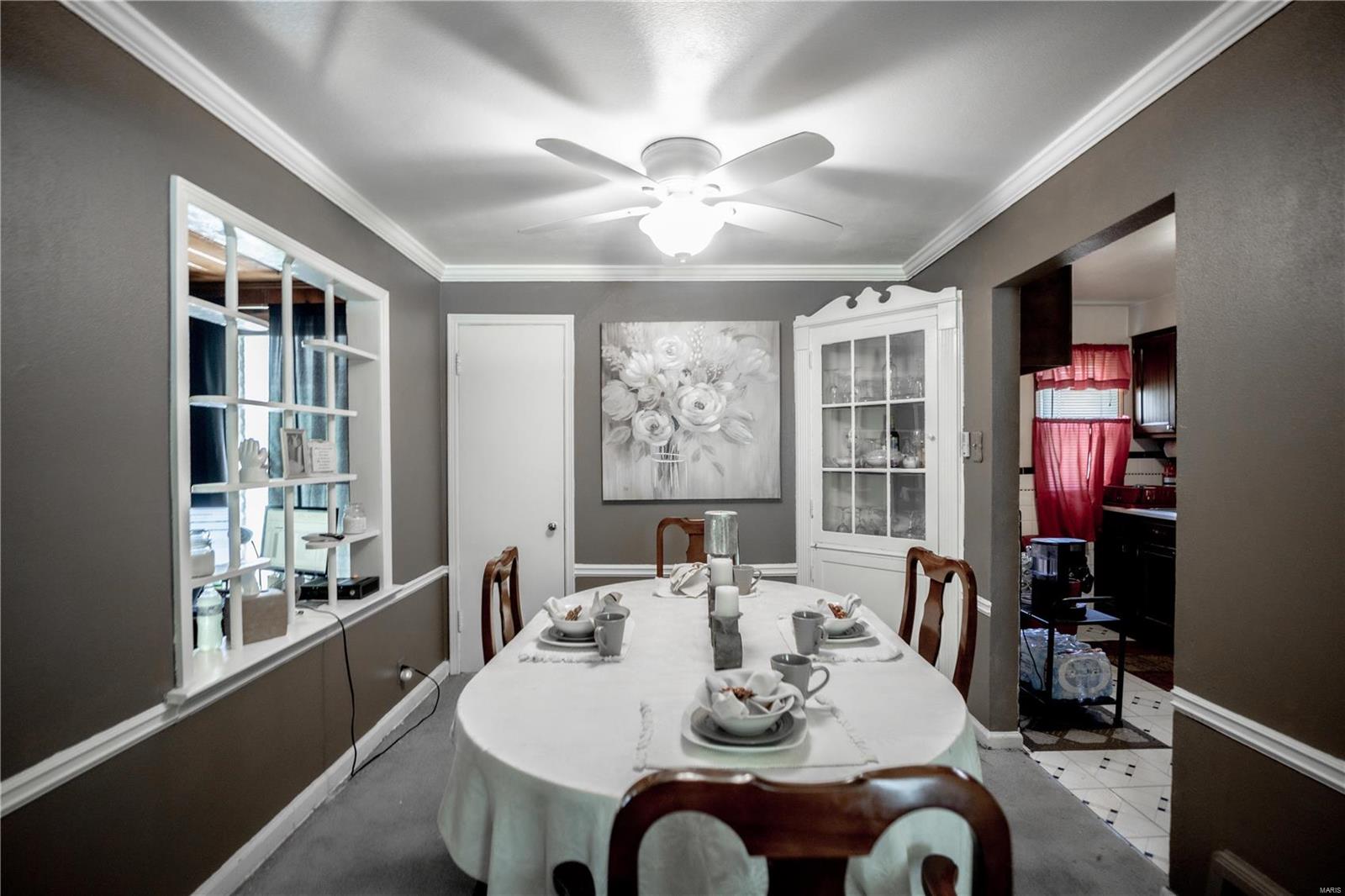 1042 Addison Drive St. Louis, MO 63137 - Photo 3 of 7