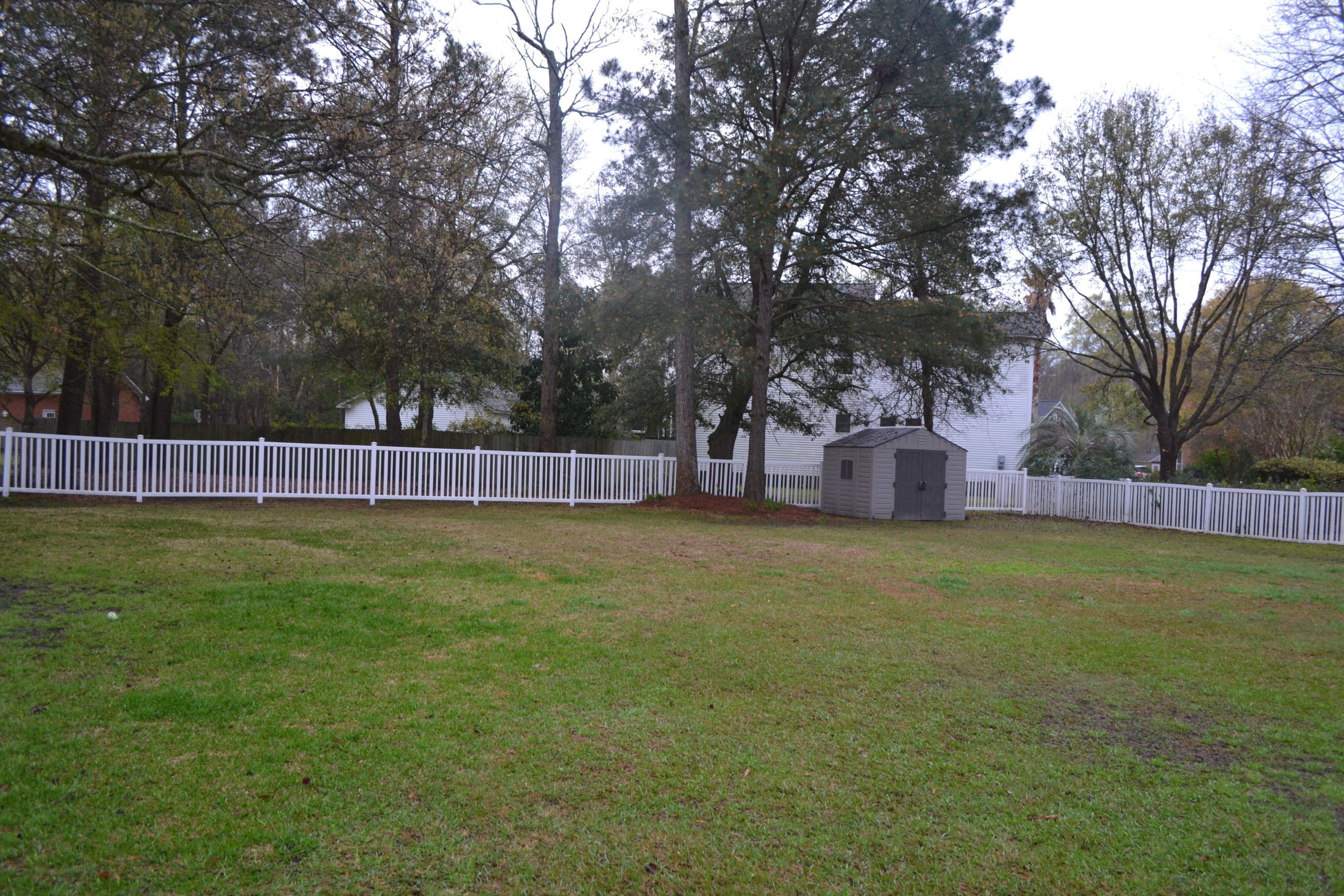13 Ripplemoor Lane Charleston, SC 29414 - Photo 7 of 37 016.JPG