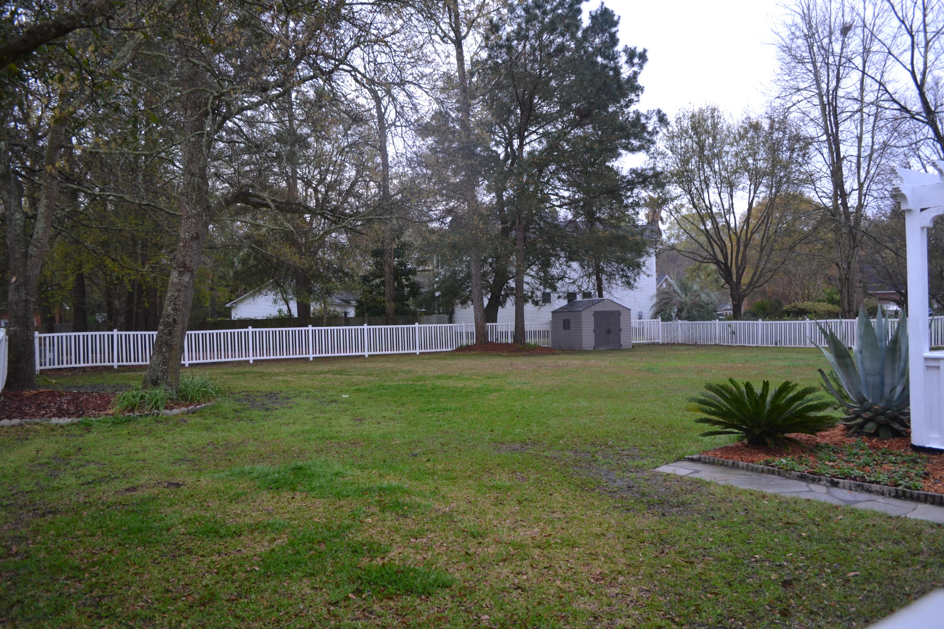 13 Ripplemoor Lane Charleston, SC 29414 - Photo 9 of 37 021.JPG