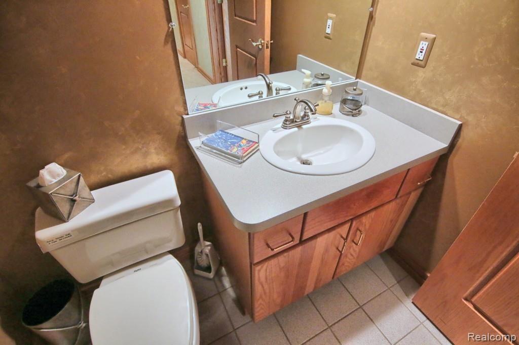 3539 33 Mile Road Romeo, MI 48065 - Photo 19 of 39 2nd_Half_Bath.jpg