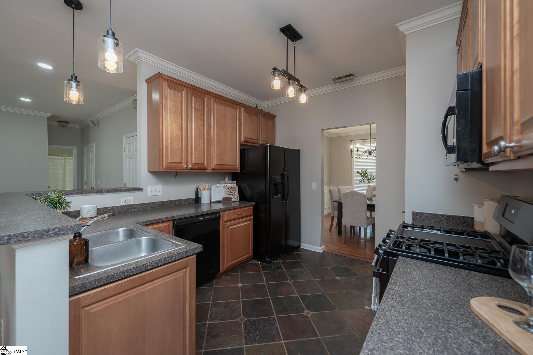 104 Shairpin Lane Greenville, SC 29607 - Photo 13 of 39
