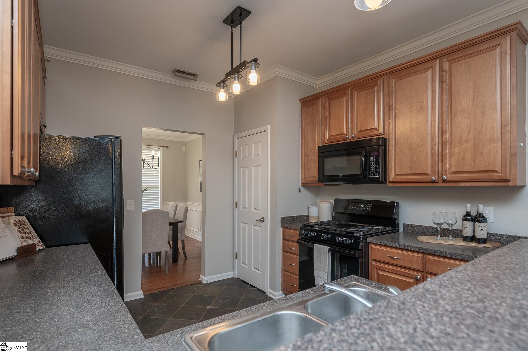 104 Shairpin Lane Greenville, SC 29607 - Photo 15 of 39