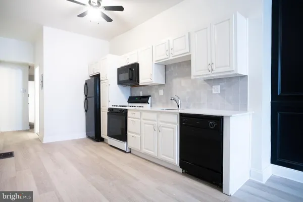 $2,200 | 1221 North Randolph Street, Unit 1, Philadelphia, PA 19122