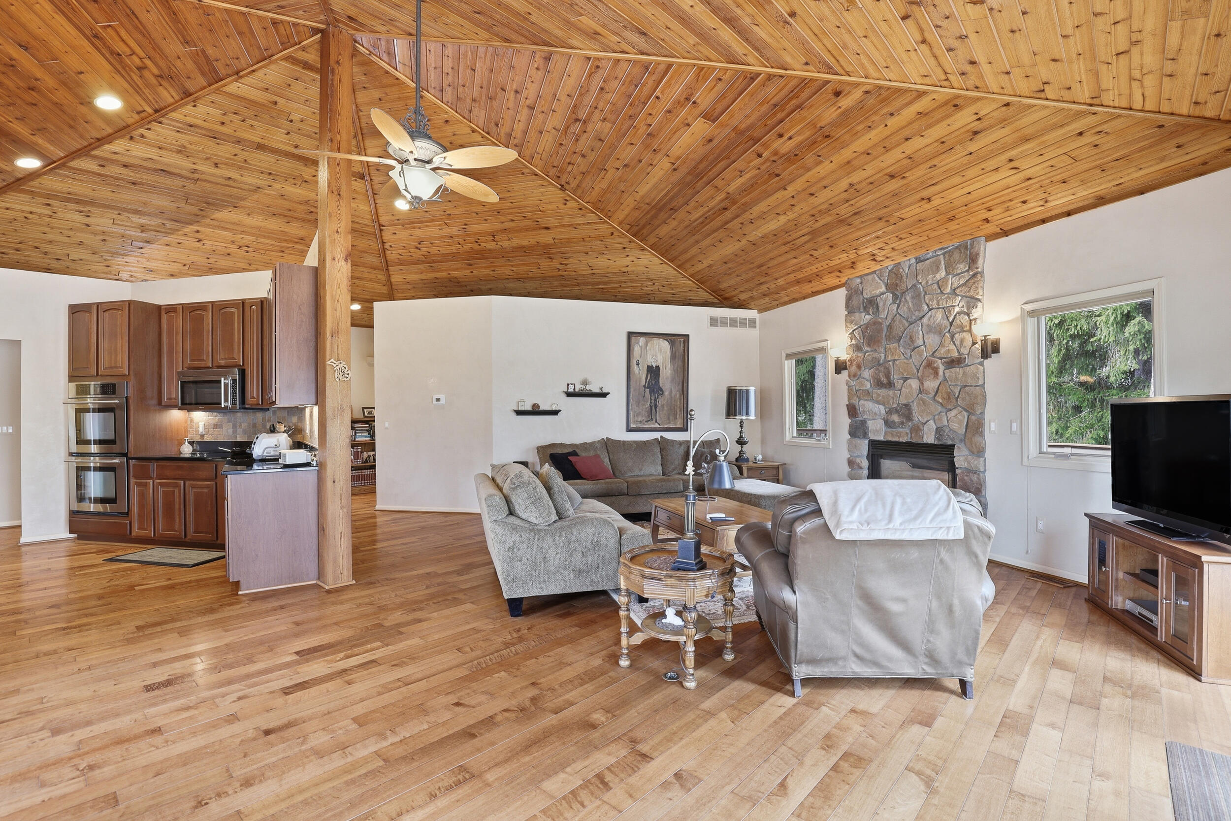 6150 Willow Road West Bloomfield, MI 48324 - Photo 13 of 68 14