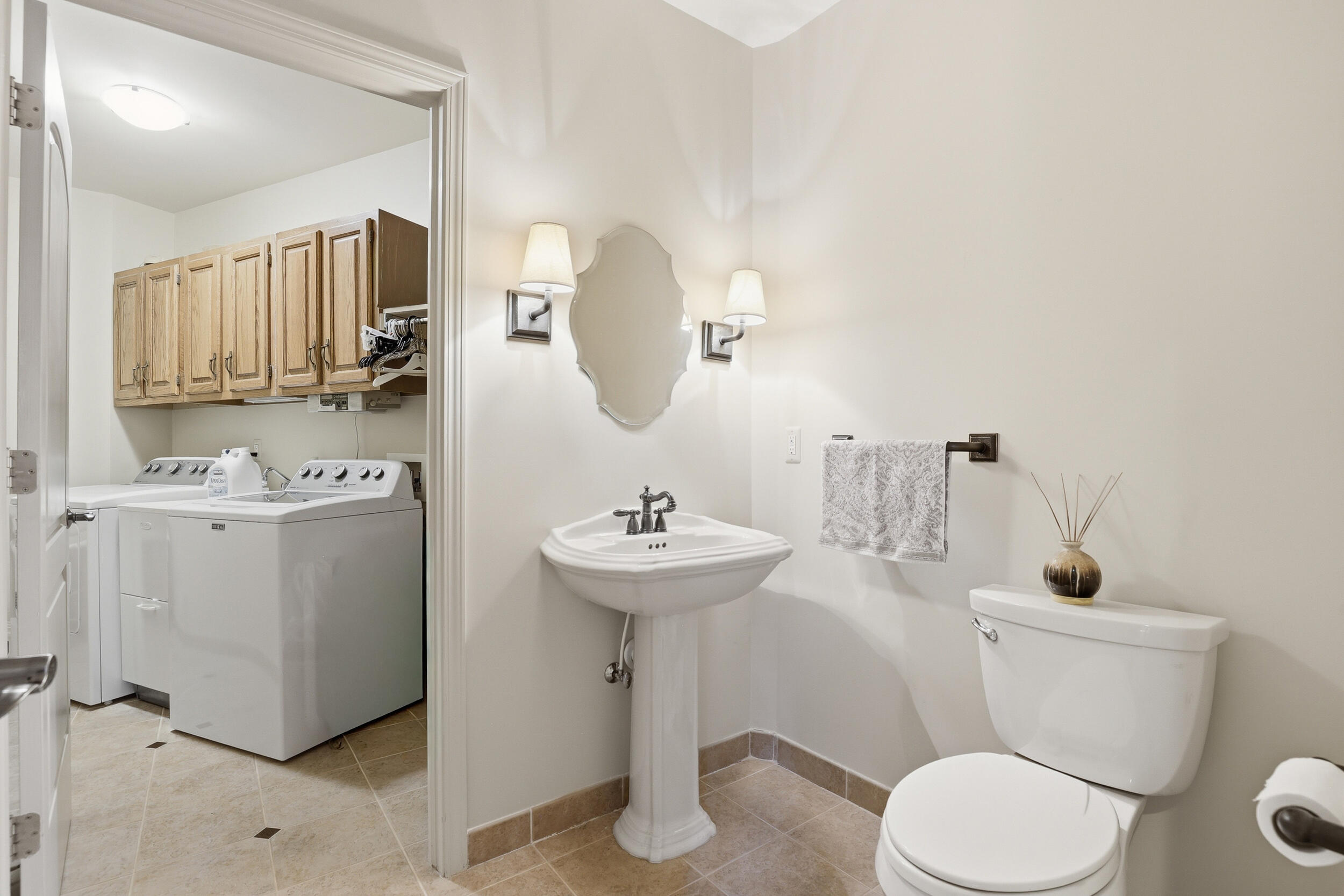 6150 Willow Road West Bloomfield, MI 48324 - Photo 21 of 68 26