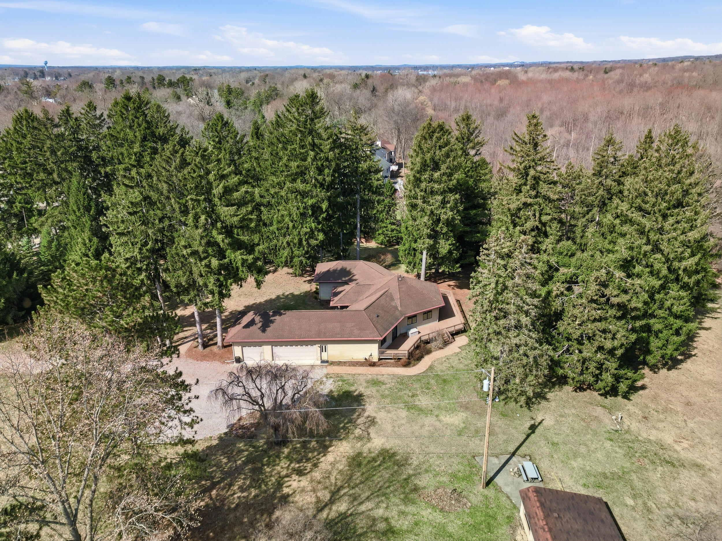 6150 Willow Road West Bloomfield, MI 48324 - Photo 47 of 68 55