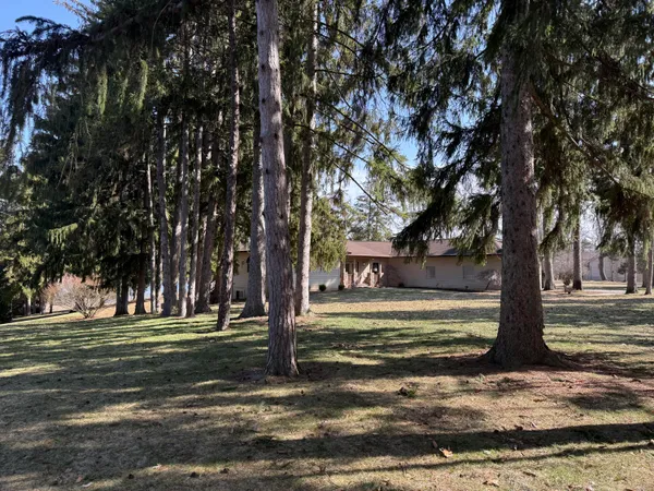 $2,999,000 | 6150 Willow Road, West Bloomfield, MI 48324
