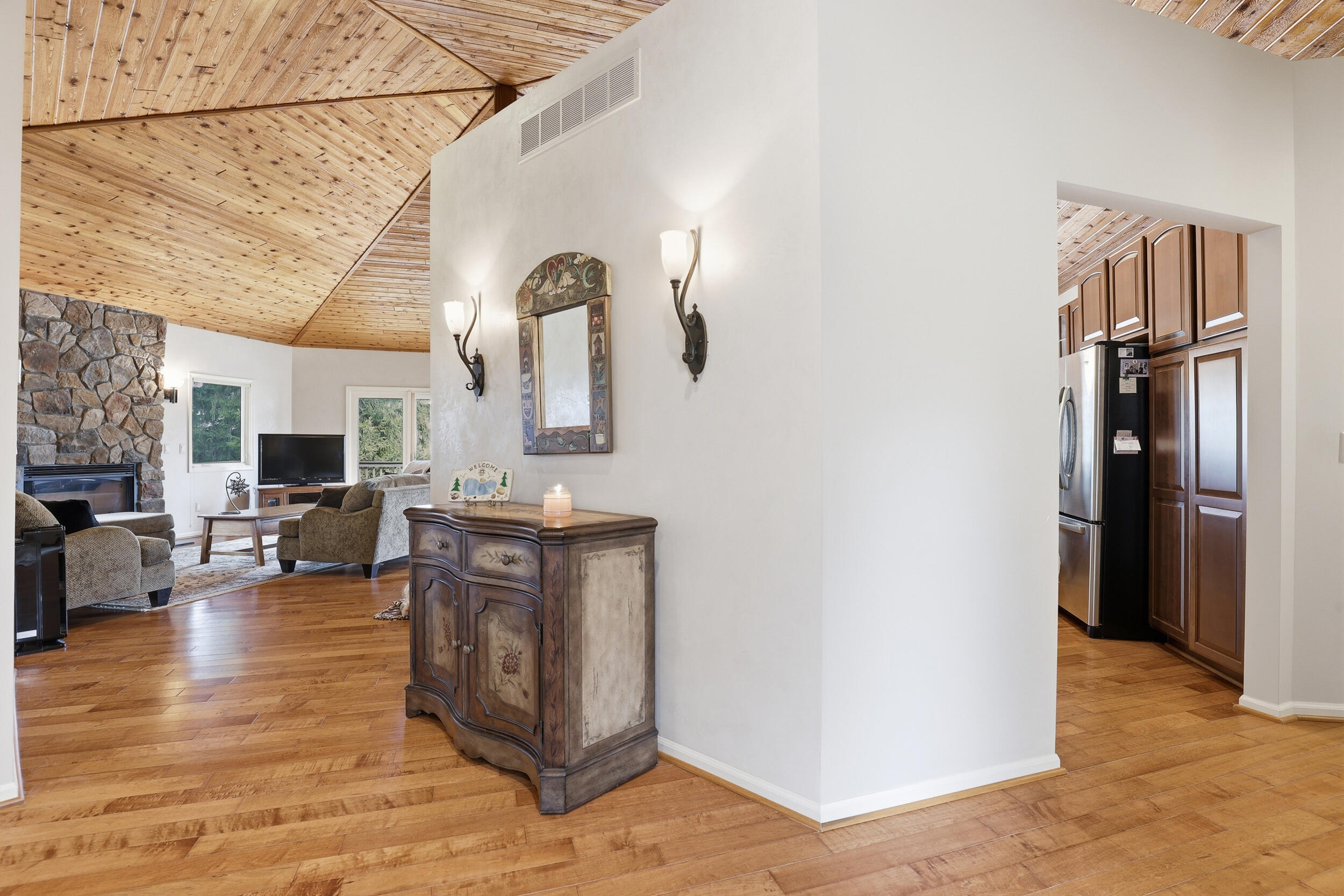 6150 Willow Road West Bloomfield, MI 48324 - Photo 8 of 68 9