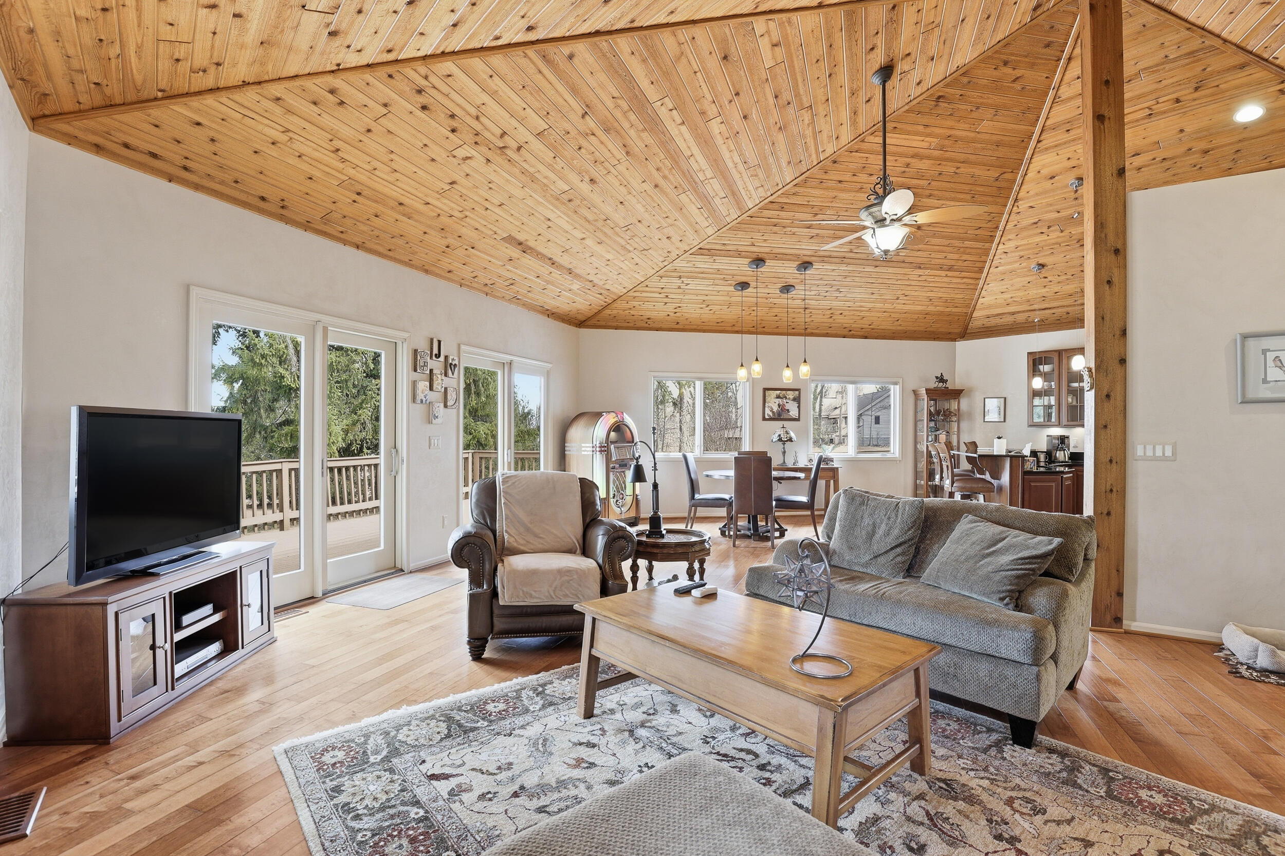 6150 Willow Road West Bloomfield, MI 48324 - Photo 9 of 68 10