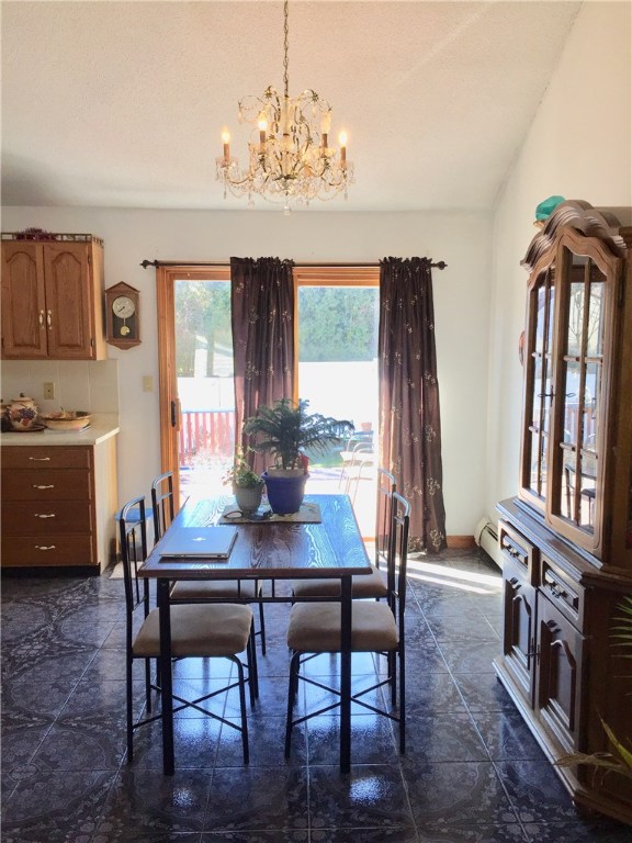 137 Kenyon Road Tiverton, RI 02878 - Photo 4 of 19