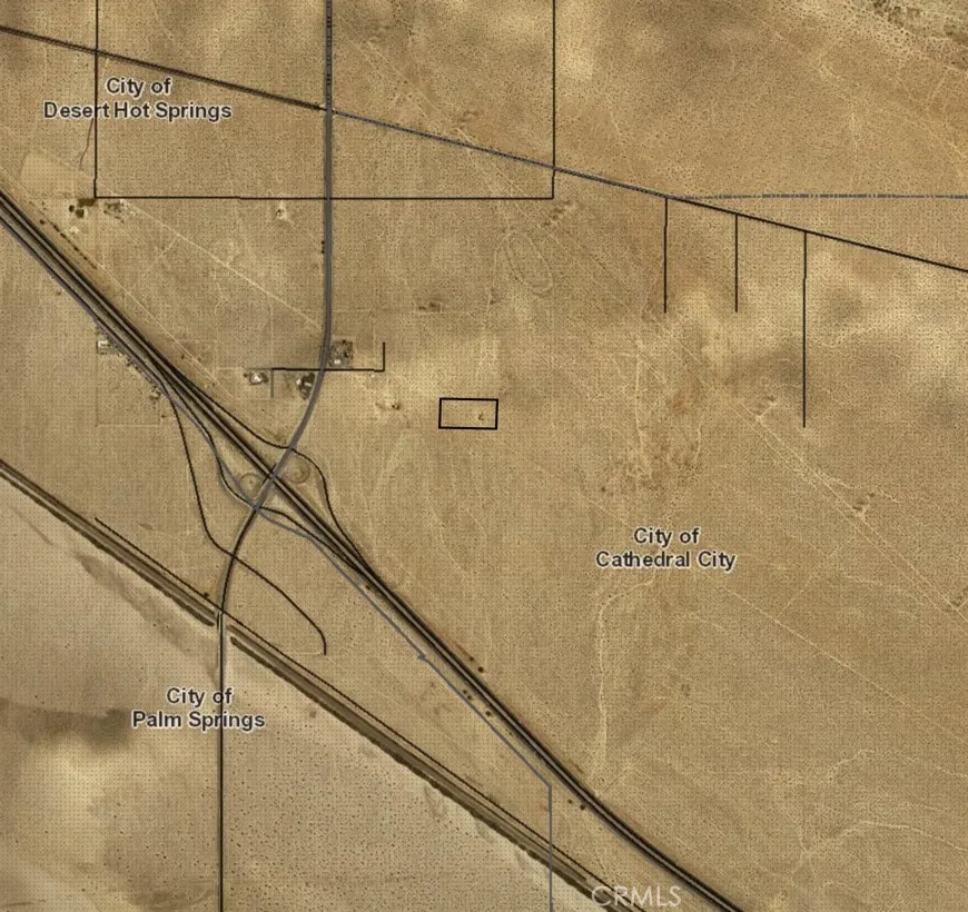 16 Mihalyo Road Desert Hot Springs, CA 92240 - Photo 5 of 13 a bathroom with a shower