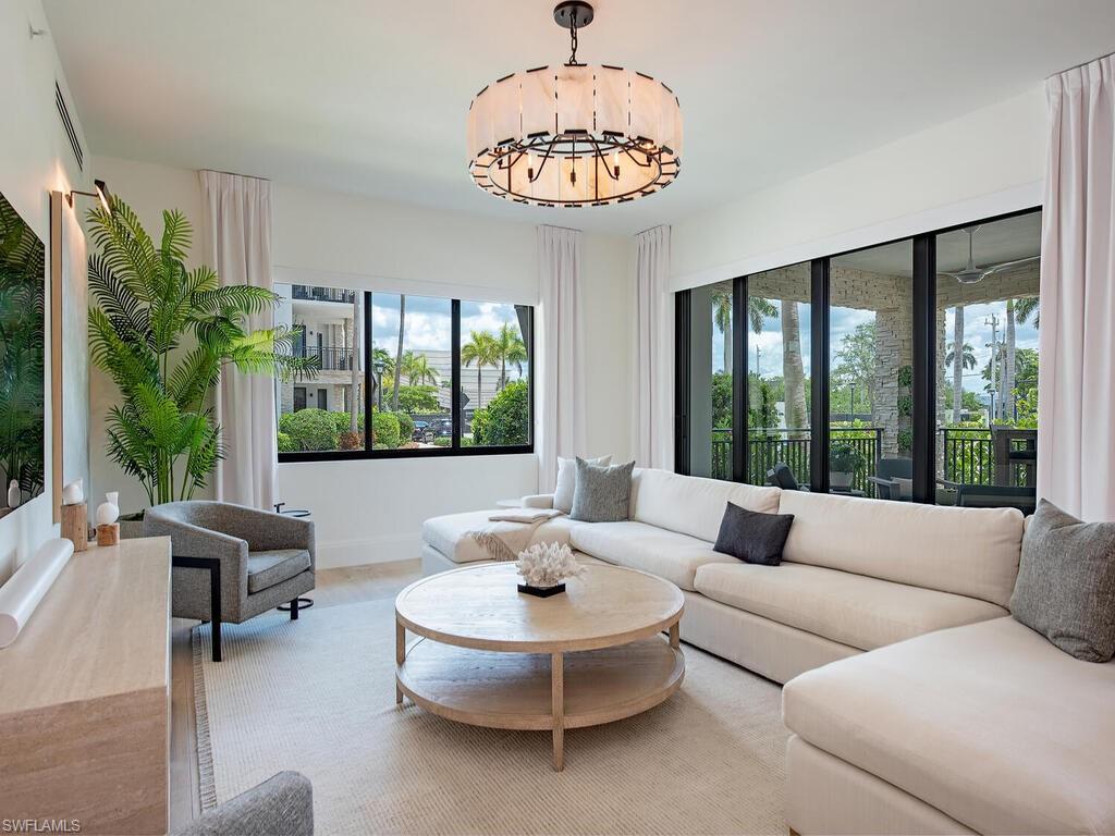 1130 3rd Avenue South, Unit 109 Naples, FL 34102 - Photo 2 of 19