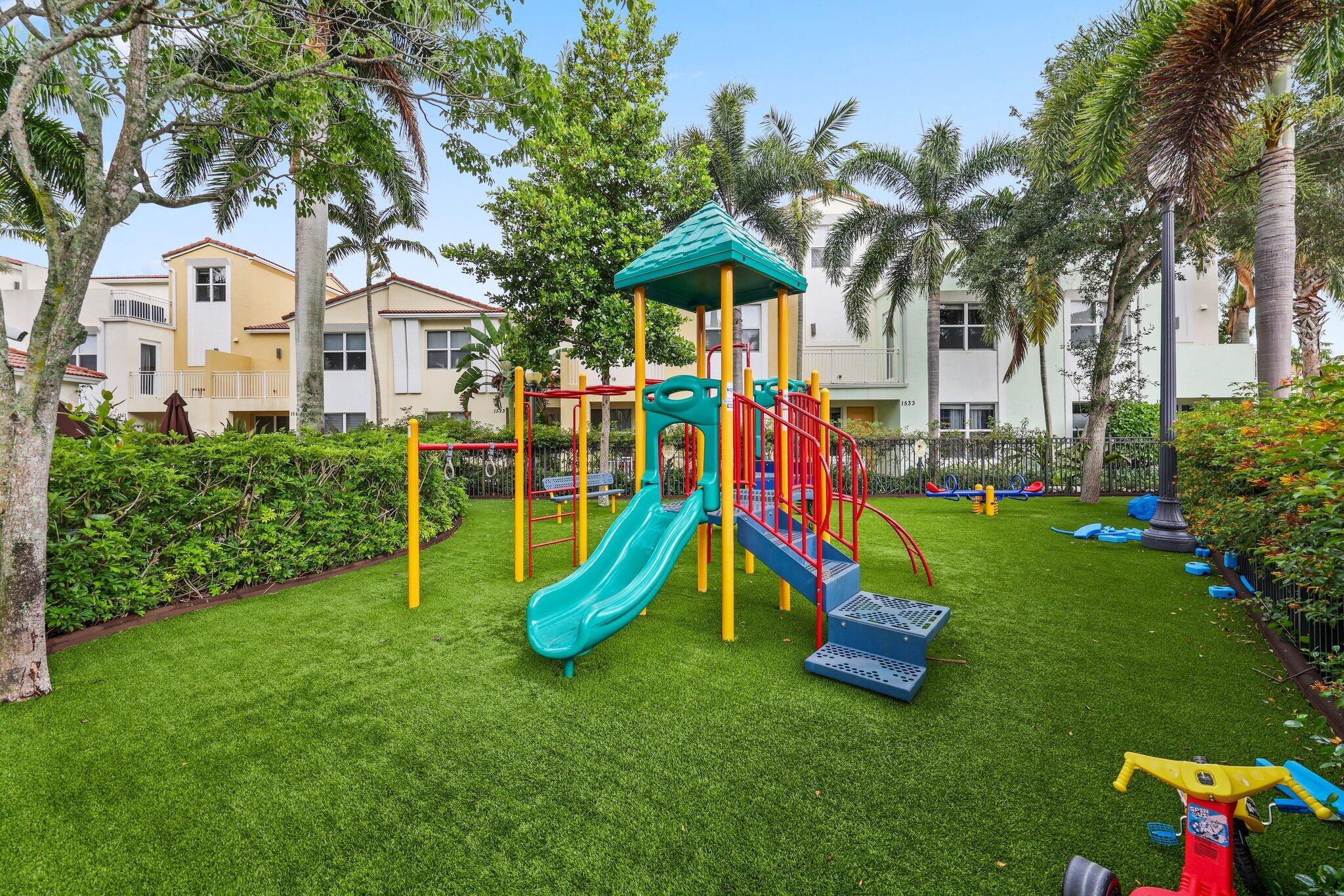 4873 Northwest 16th Terrace Boca Raton, FL 33431 - Photo 38 of 42 Centra