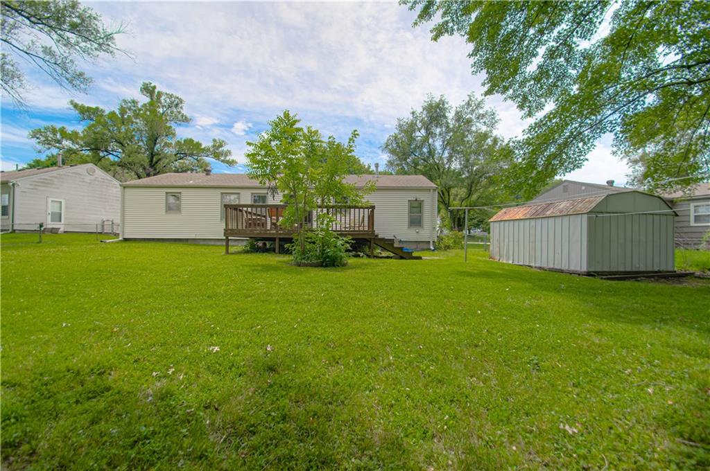 2418 Northeast Pursell Road Gladstone, MO 64119 - Photo 24 of 25
