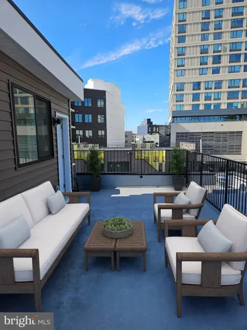 $739,900 | 678 North 13th Street, Philadelphia, PA 19123