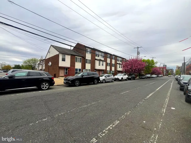 $739,900 | 678 North 13th Street, Philadelphia, PA 19123