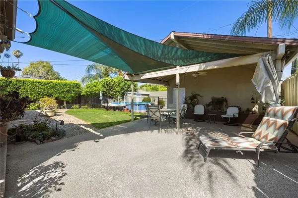 $4,200 | 19113 Welby Way, Reseda, CA 91335