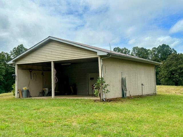 9540 Henry Road Henry, VA 24102 - Photo 30 of 47 IMG_9680
