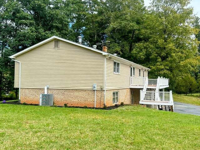 9540 Henry Road Henry, VA 24102 - Photo 42 of 47 IMG_9770