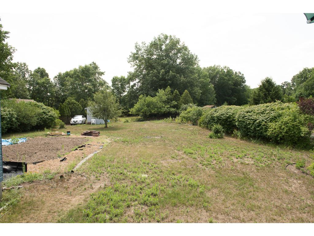 193 Bodwell Road Manchester, NH 03109 - Photo 25 of 31