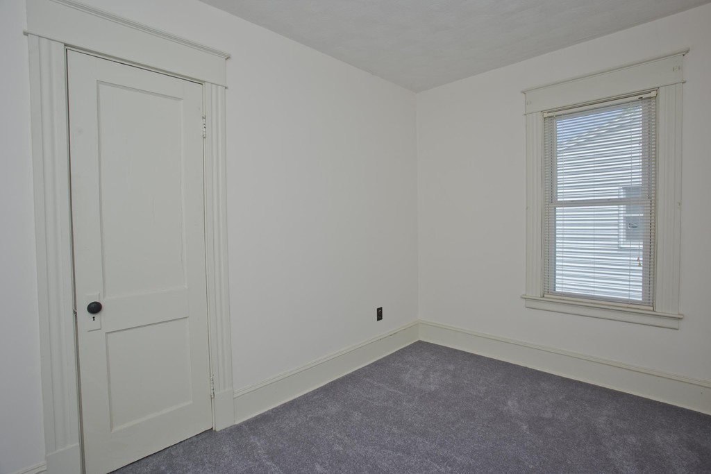 268-270 Parker Street Springfield, MA 01151 - Photo 15 of 19 Gallery Image 15