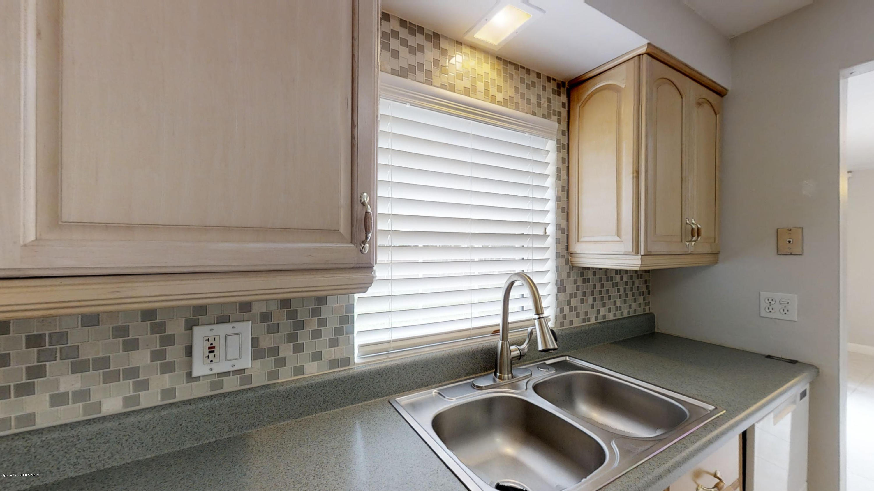 144 Monaco Road West Melbourne, FL 32904 - Photo 23 of 54 Clean-and-Tidy-32-With-Nice-Backyard-083