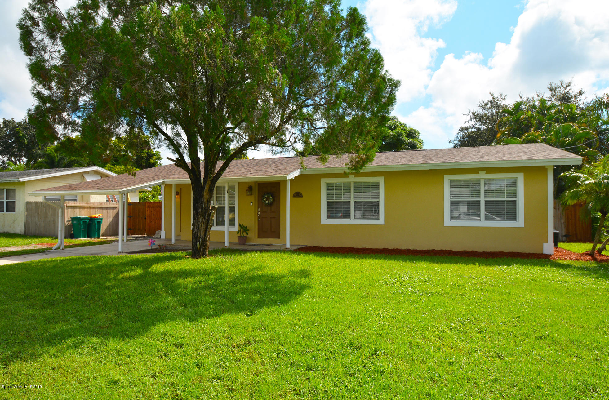 144 Monaco Road West Melbourne, FL 32904 - Photo 4 of 54 DSC_6524