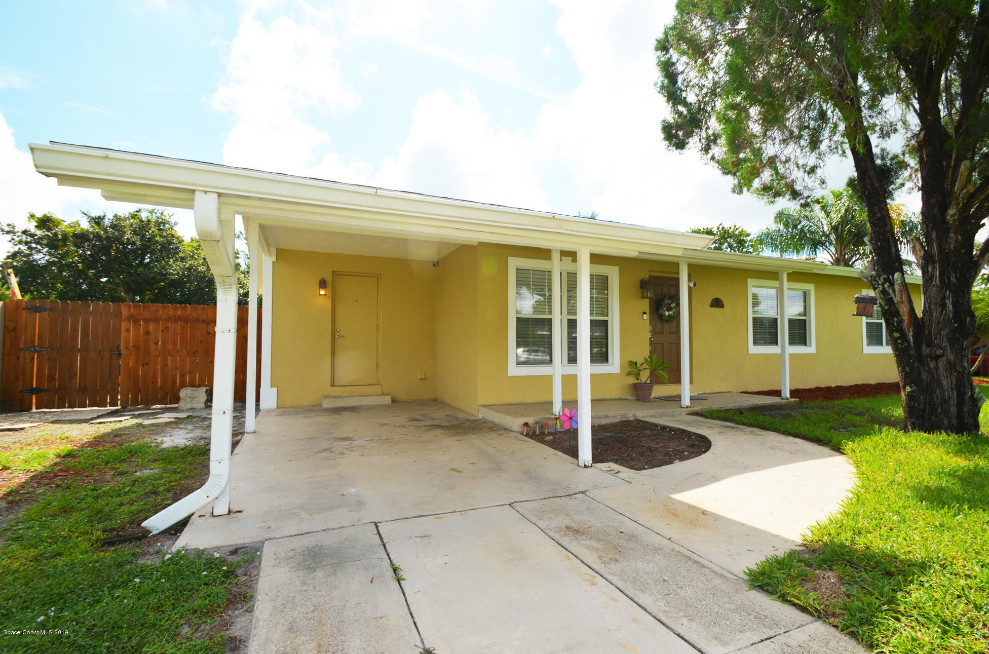 144 Monaco Road West Melbourne, FL 32904 - Photo 5 of 54 DSC_6525