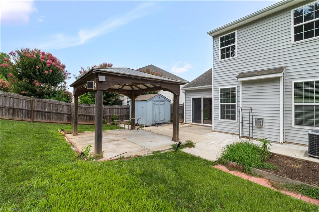 3540 Lamplight Way High Point, NC 27265 - Photo 27 of 32 Gallery Image 27