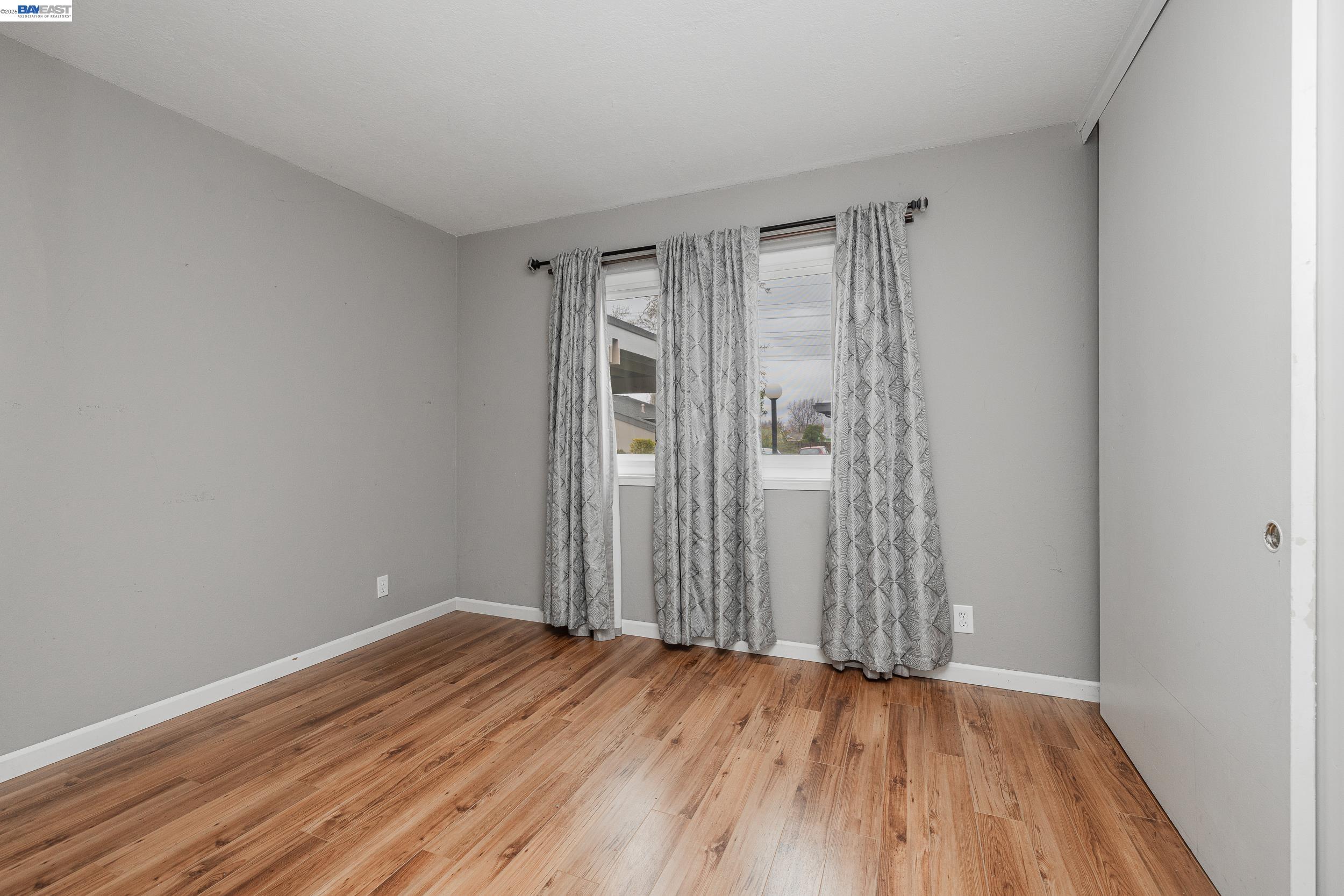 1355 Kenwal Road, Unit A Concord, CA 94521 - Photo 13 of 36