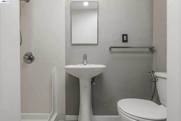 $465,000 | 1355 Kenwal Road, Unit A, Concord, CA 94521