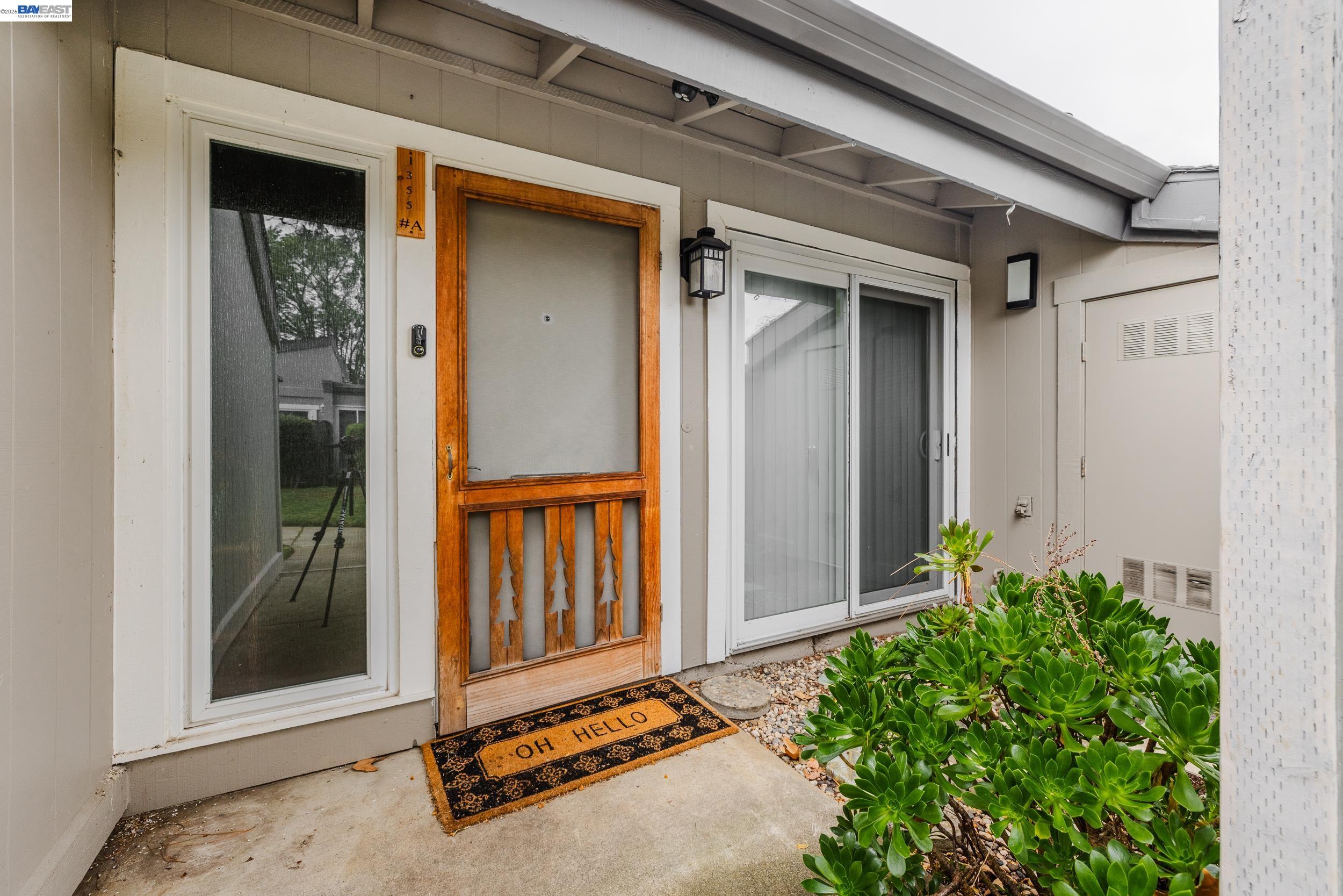 1355 Kenwal Road, Unit A Concord, CA 94521 - Photo 3 of 36