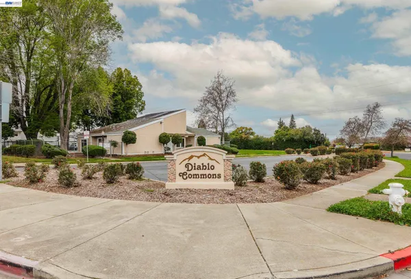 $465,000 | 1355 Kenwal Road, Unit A, Concord, CA 94521