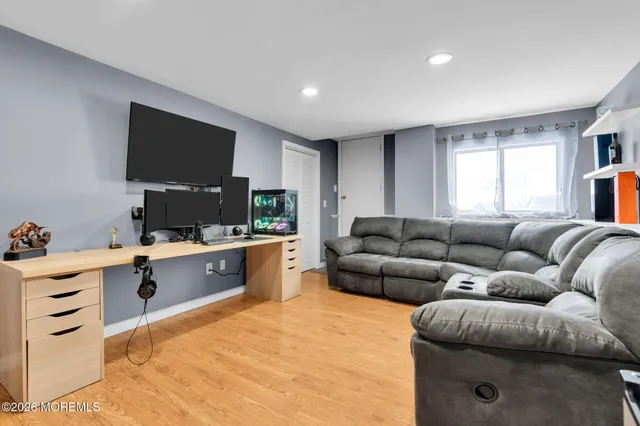 $505,000 | 375 Middlewood Road, Middletown, NJ 07748