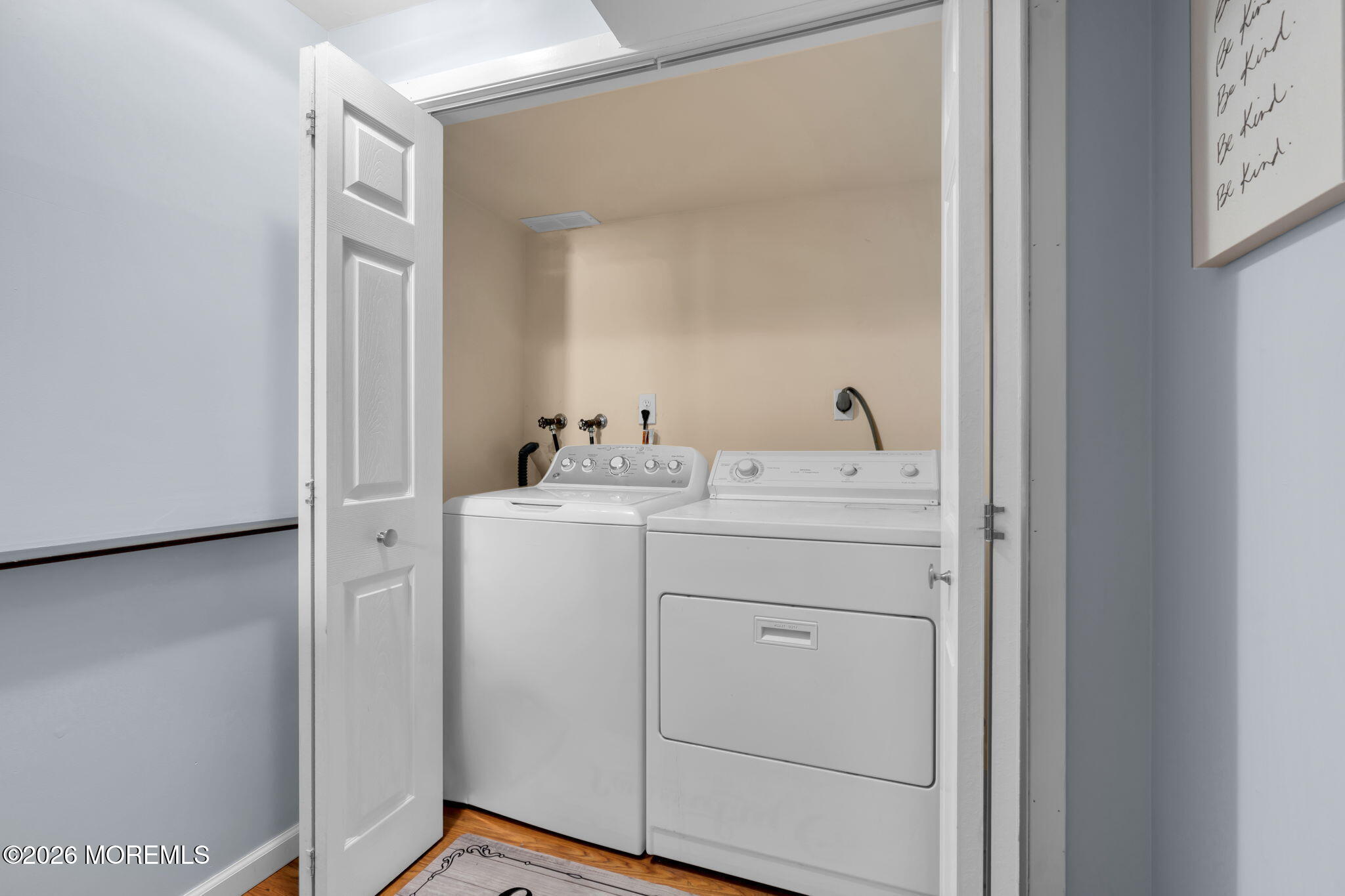 375 Middlewood Road Middletown, NJ 07748 - Photo 36 of 36 a room with washing machine