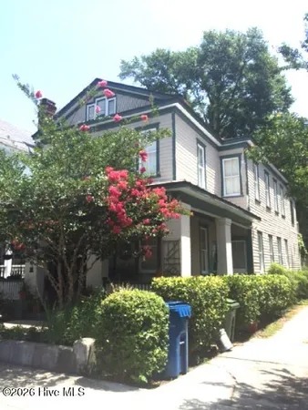 $1,800 | 210 North 6th Street, Unit B, Wilmington, NC 28401