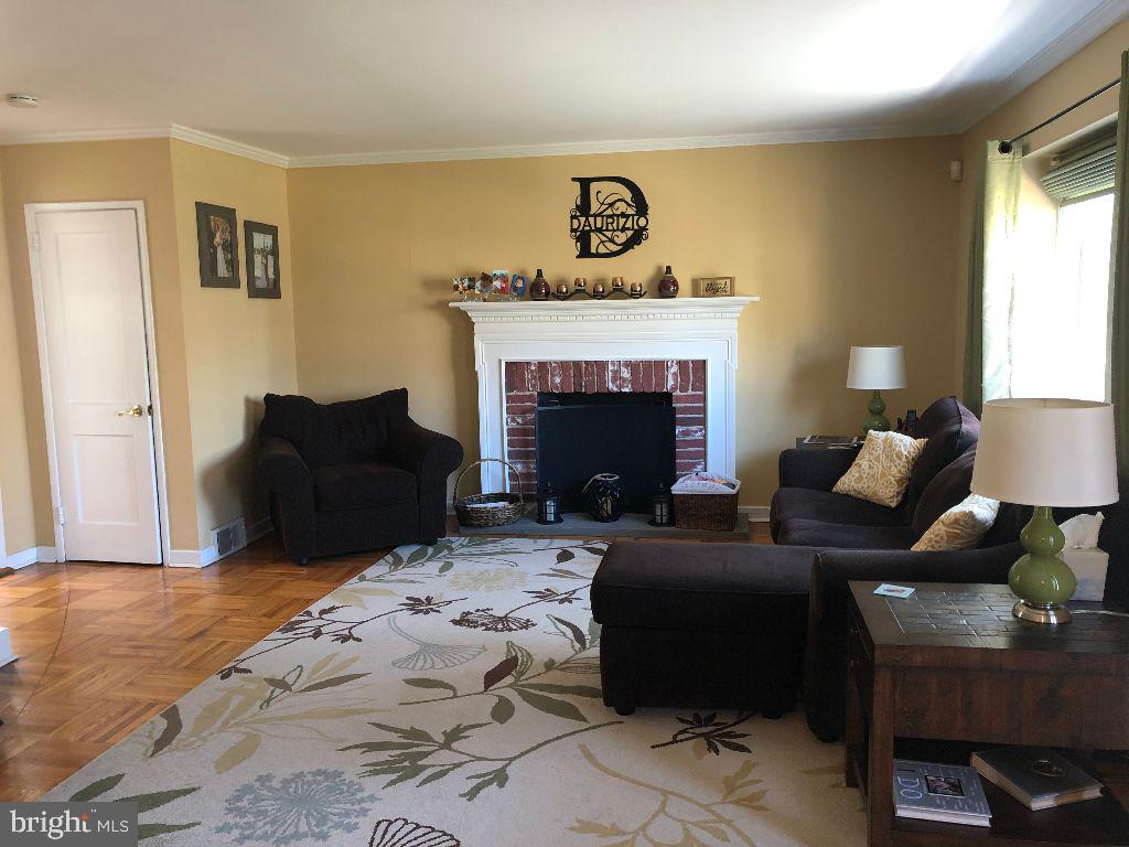 65 Belair Road Warminster, PA 18974 - Photo 6 of 38