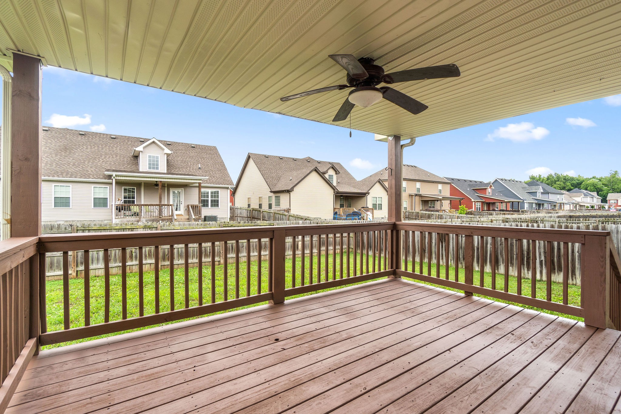3782 Suiter Road Clarksville, TN 37040 - Photo 29 of 32 a view of a balcony with wooden floor