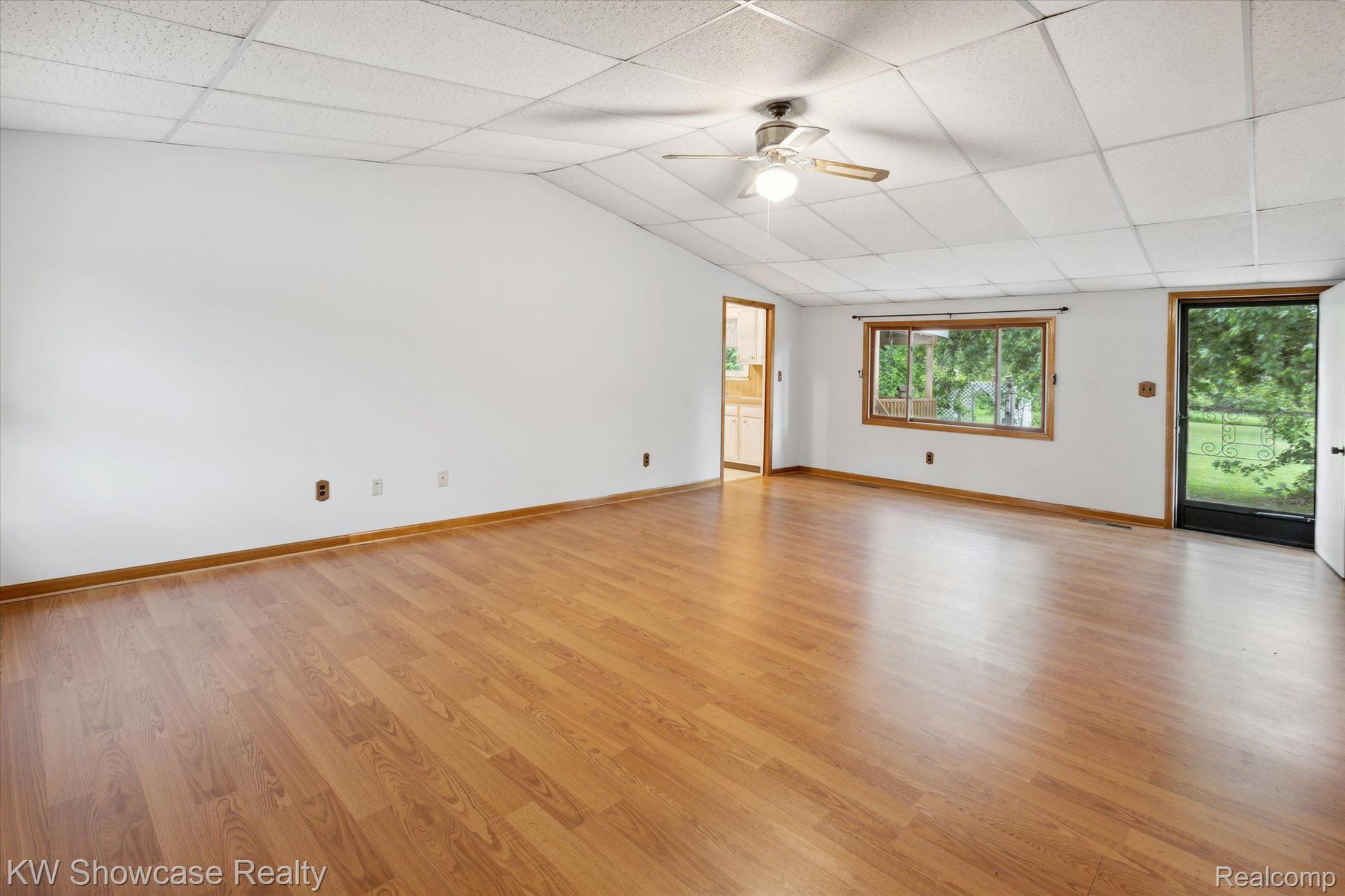 14353 North Bray Road Clio, MI 48420 - Photo 21 of 45 Great Room