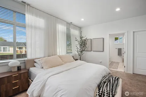 $615,000 | 7202 South Lawrence Street, Tacoma, WA 98409