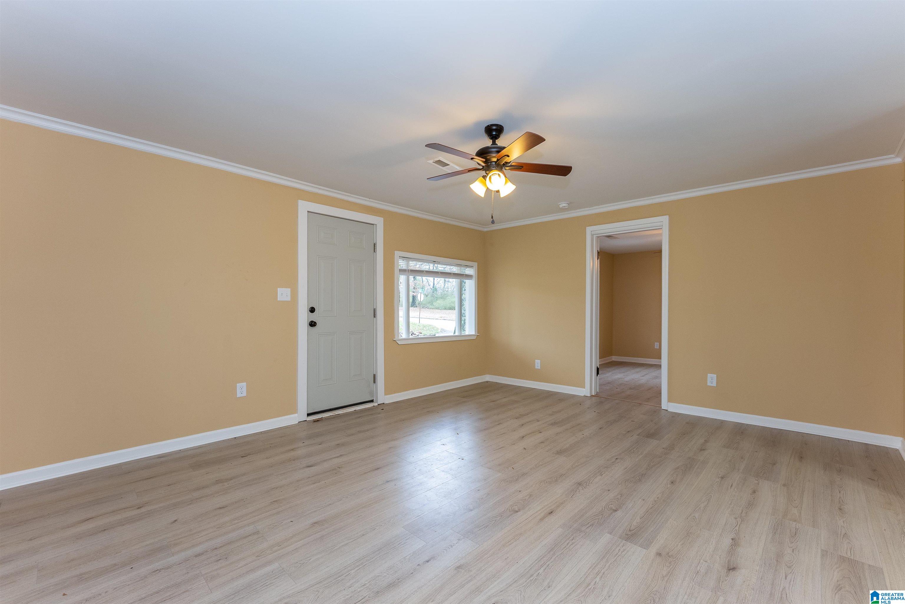 1003 Lucas Street Athens, AL 35611 - Photo 4 of 21