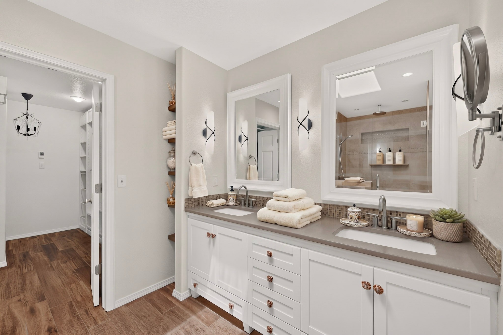 39 Cuesta Road Santa Fe, NM 87508 - Photo 21 of 70 Primary bath 1