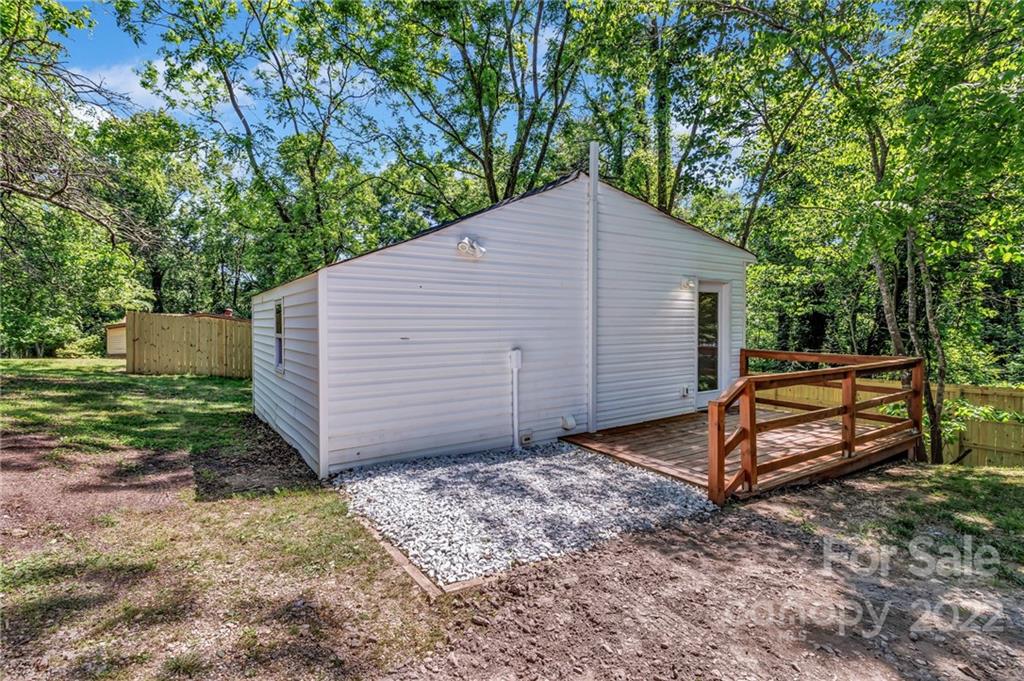 204 Mountain View Road Asheville, NC 28805 - Photo 12 of 15 Gallery Image 12