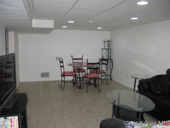 724 West Dorlan Avenue Springfield, IL 62702 - Photo 14 of 18