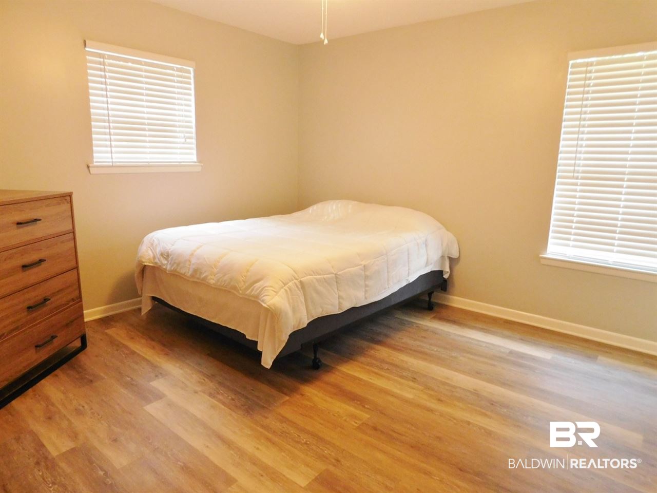 5264 Yorkwood Road South Mobile, AL 36693 - Photo 10 of 19